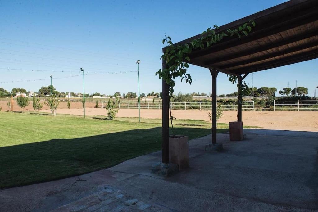 Finca Campo Alegre Villa Utrera Eksteriør bilde